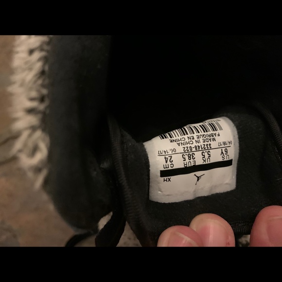 Girl Nike high tops - Picture 2 of 2